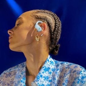 Power Beats Pro Glacier Blue